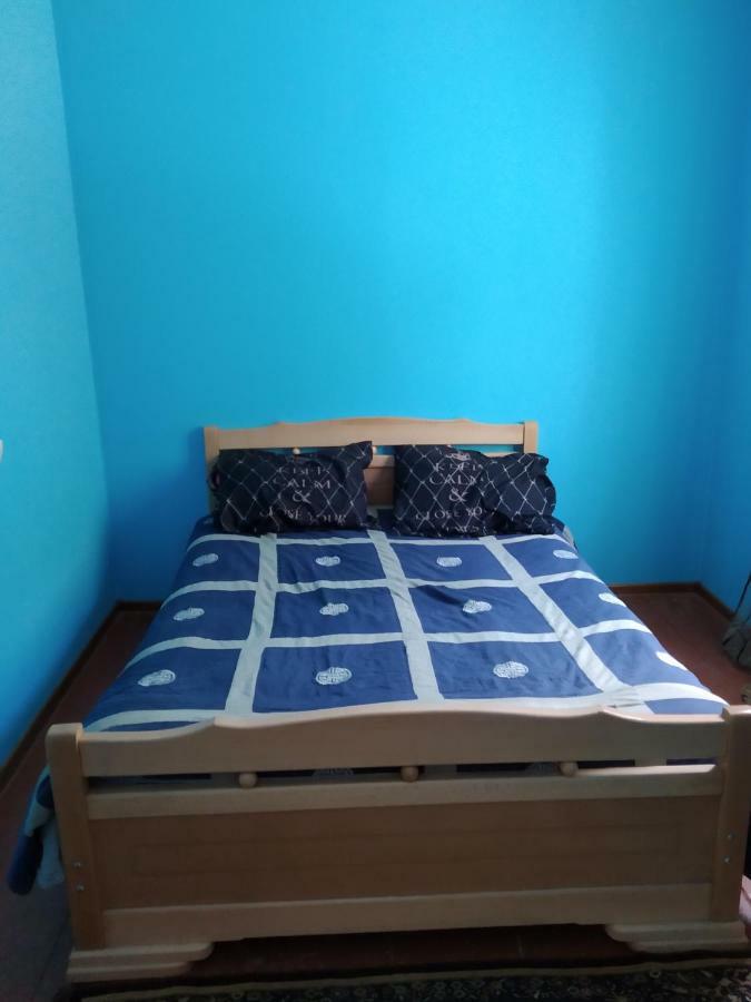 メスティア Raul Lushnu Darbaz Bed & Breakfast エクステリア 写真
